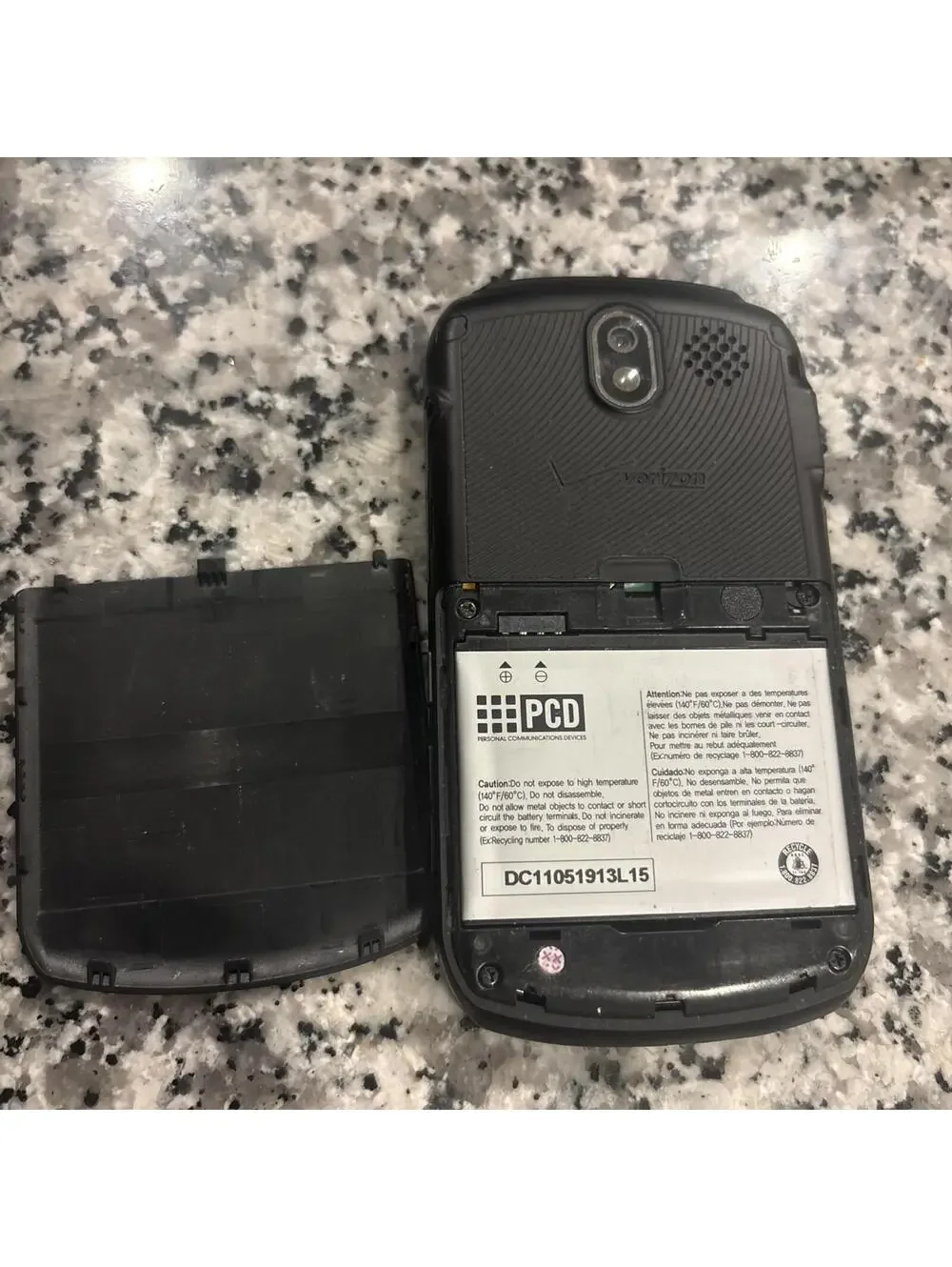 Pantech Verizon Wireless phone Model CDM899VM power on Collectors Item